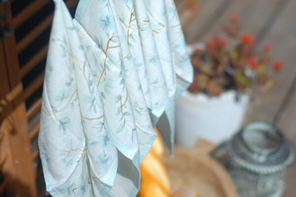 Napkin set - Grace in Every Leaf - Cotton Linen, Pack of 4 - Image 5