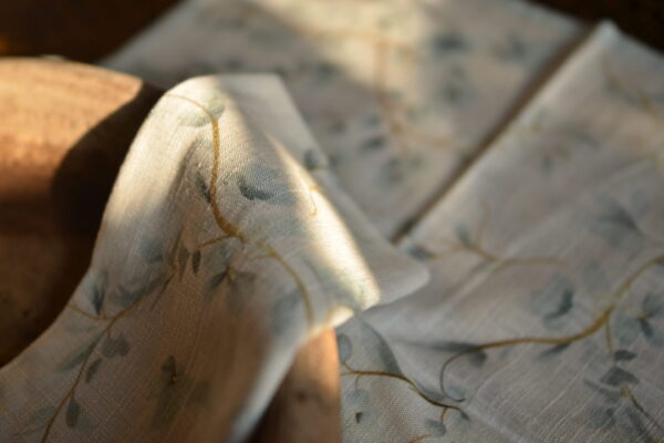 Napkin set - Grace in Every Leaf - Cotton Linen, Pack of 4 - Image 4