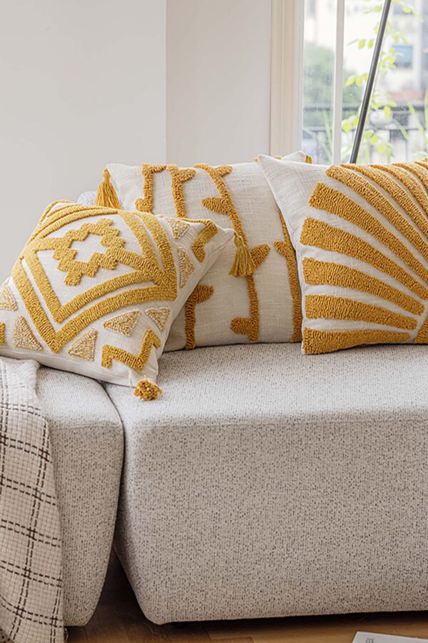 Cushion – Sunlit Geometry - Image 4