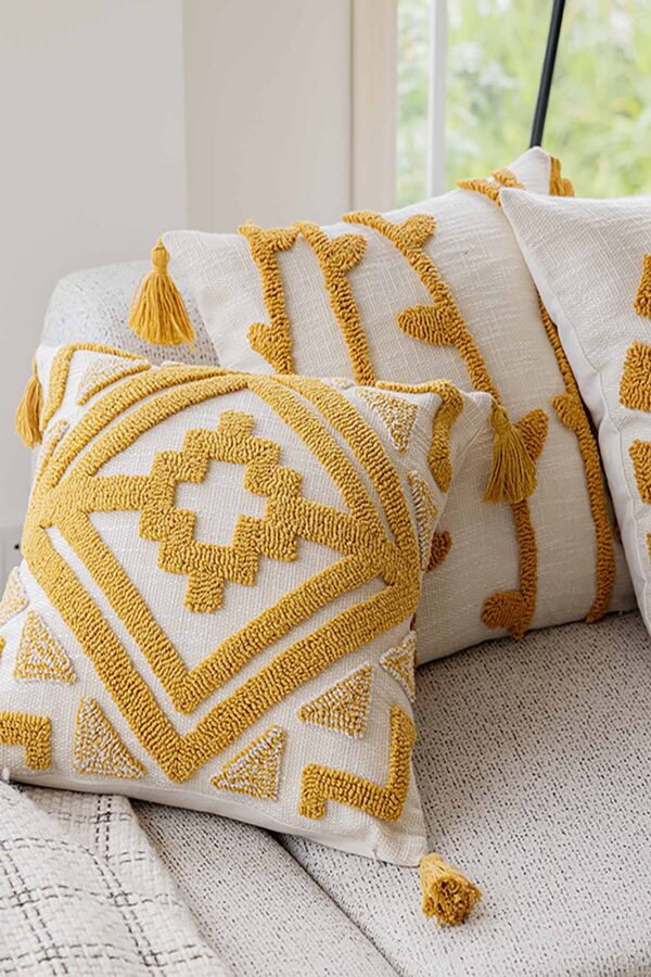 Cushion – Sunlit Geometry - Image 3