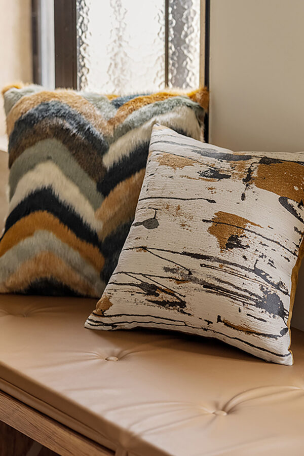 Cushion – Golden Horizon - Image 3