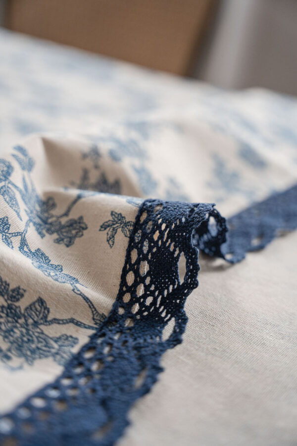 Tablecloth – Blue Vine - Image 5