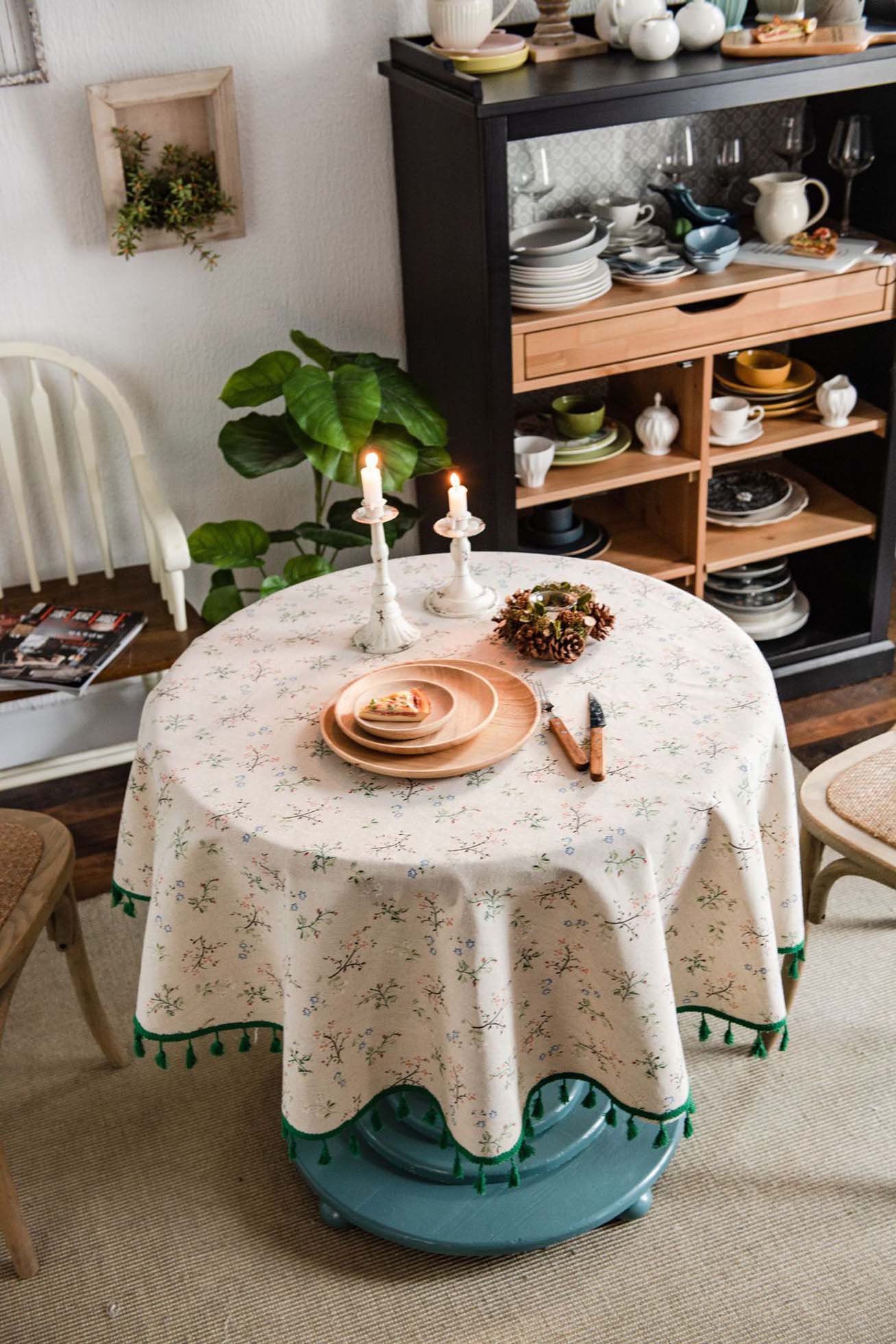 Tablecloth Tassel – Floral Green