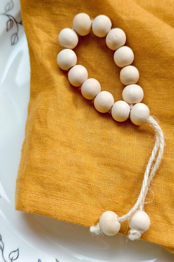Napkin ring – Rustic Beads