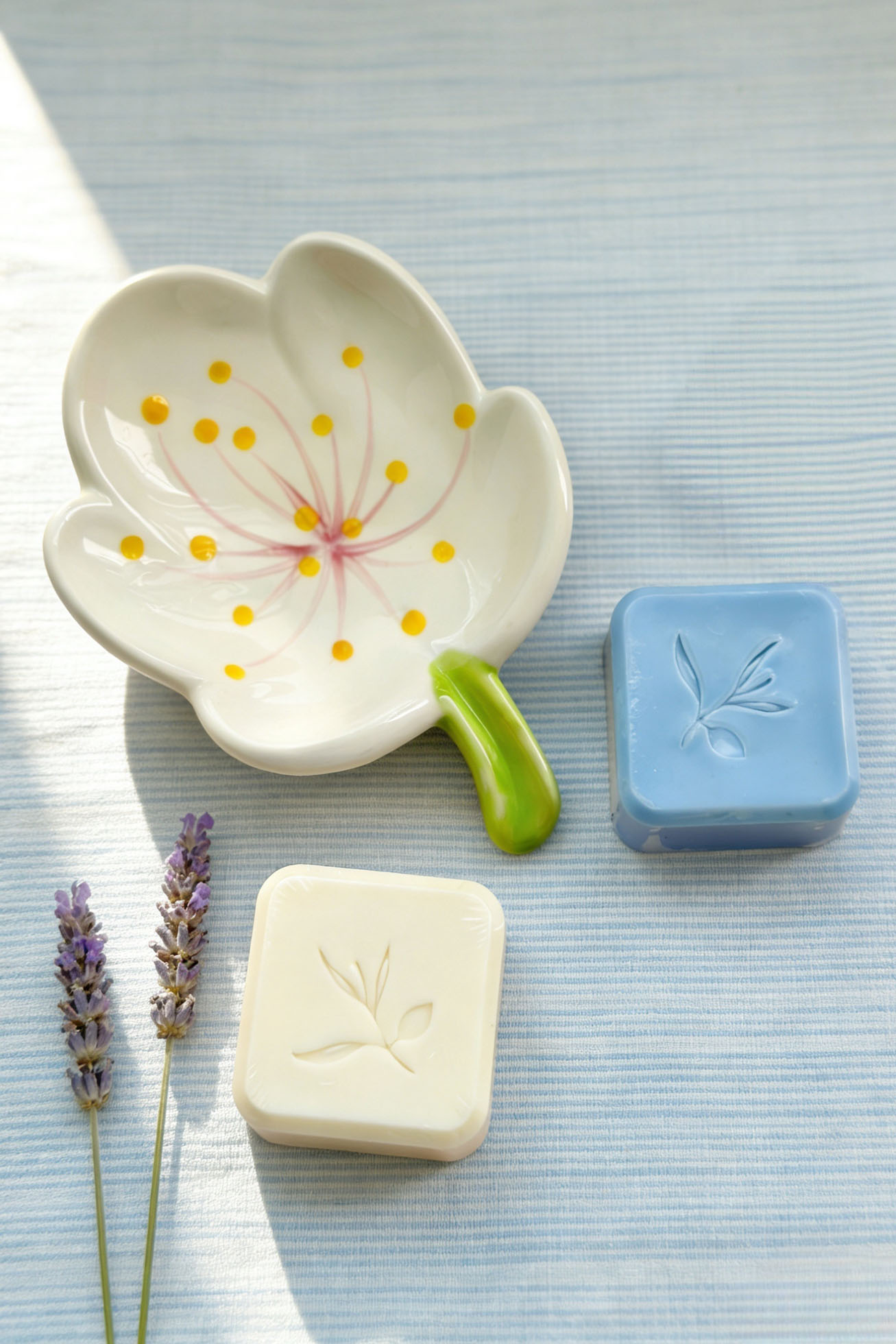 Spring Whisper Deep Gift Box - Image 7